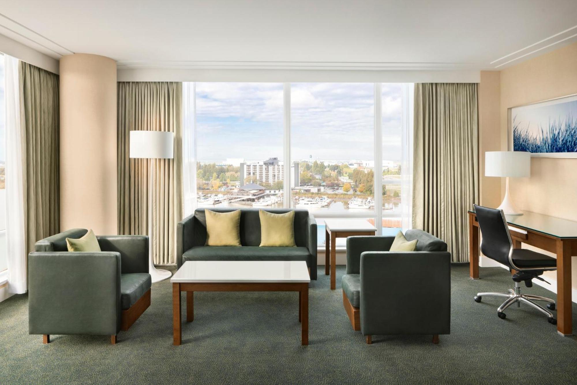 The Westin Centre, Vancouver Airport 4*