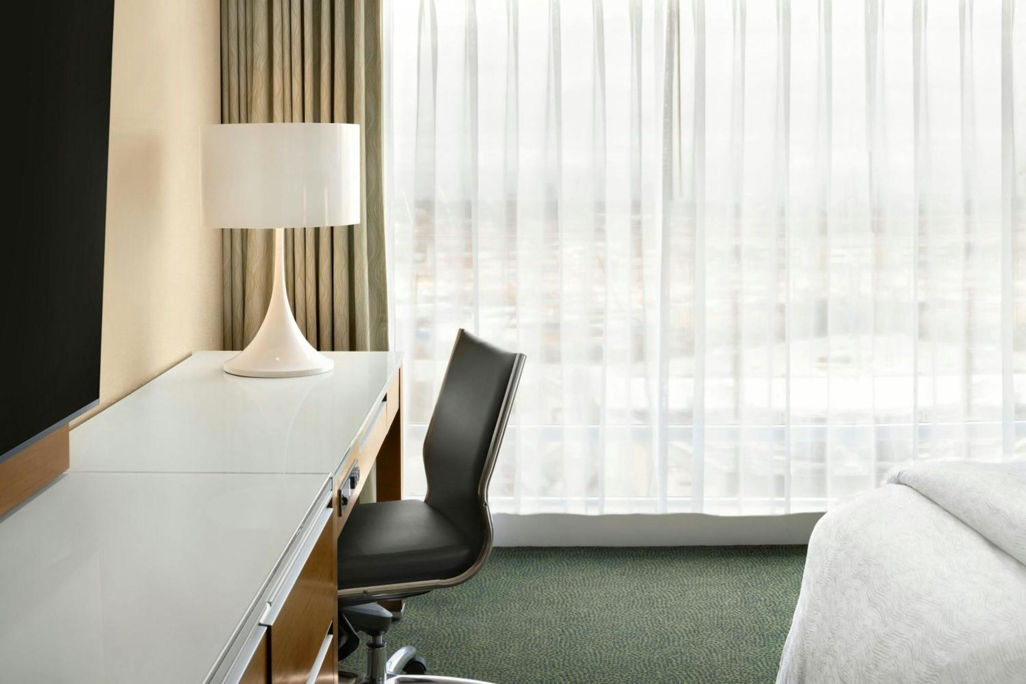 Hotel The Westin Centre, Vancouver Airport