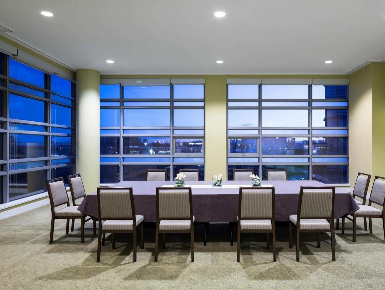 The Westin Centre, Vancouver Airport 4* Richmond
